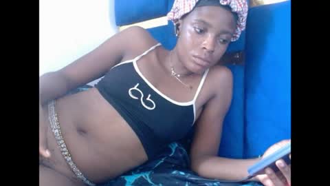 cupidxdoll online show from April 17, 1:07 pm
