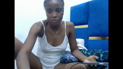 cupidxdoll online show from April 20, 4:22 am