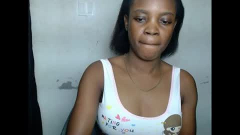 cupxcakex online show from August 7, 10:48 am