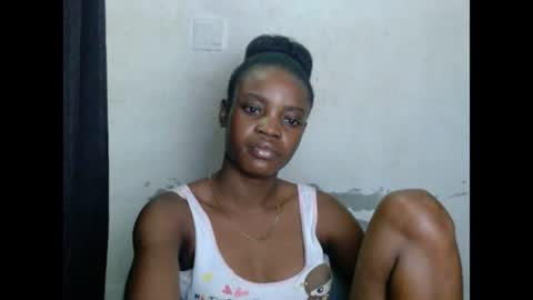 cupxcakex online show from August 11, 9:44 am
