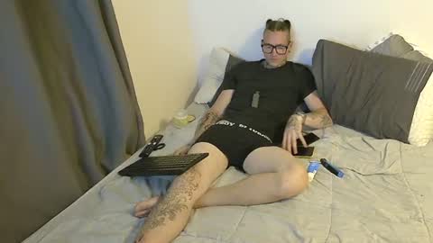 CURBY  MARTY online show from June 28, 1:41 am