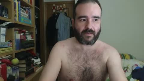 curiosillo1983 online show from August 2, 8:38 pm
