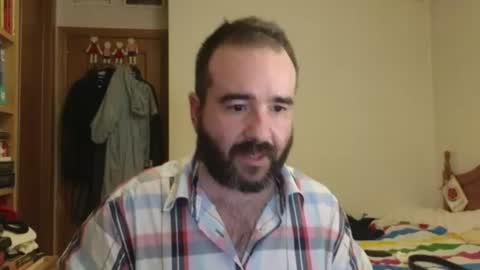 curiosillo1983 online show from August 3, 3:41 pm