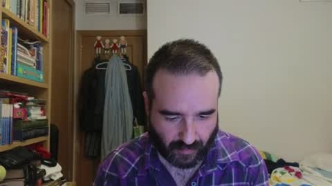 curiosillo1983 online show from August 7, 5:46 pm