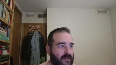 curiosillo1983 online show from August 8, 4:40 pm