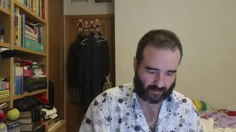 curiosillo1983 online show from August 12, 6:21 pm