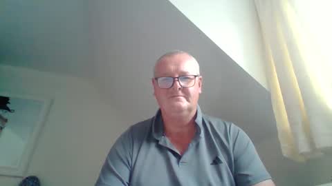 curiousax77 online show from June 5, 11:37 am