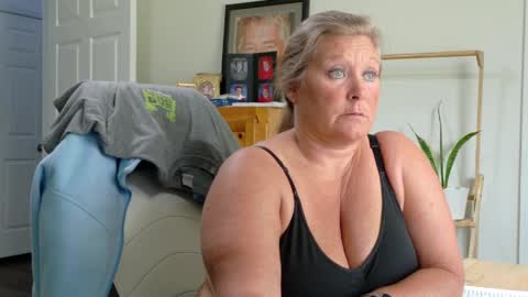 curious couple online show from April 1, 5:10 pm
