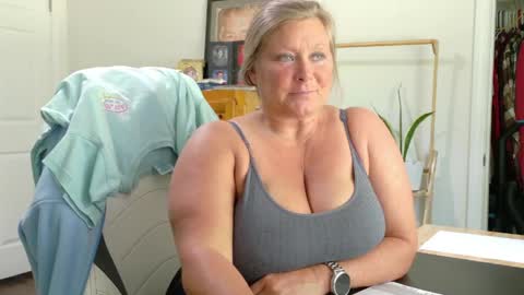curious couple online show from April 14, 6:26 pm