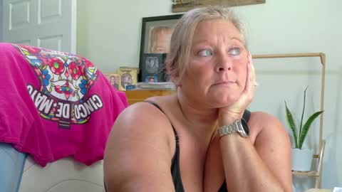 curious couple online show from June 3, 5:38 pm