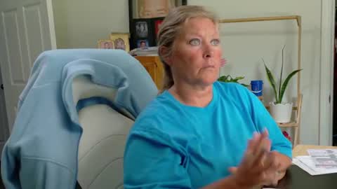 curious couple online show from July 10, 4:57 pm