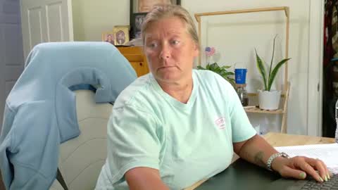 curious couple online show from July 30, 6:14 pm