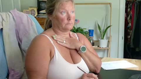 curious couple online show from August 13, 5:05 pm