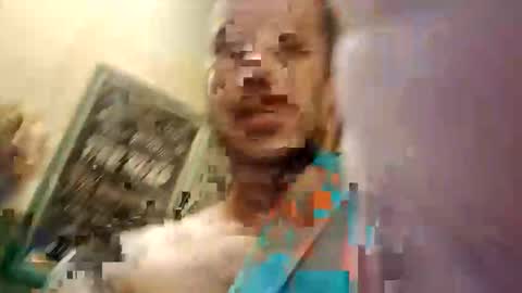 curiousguyhere6 online show from June 10, 10:16 pm