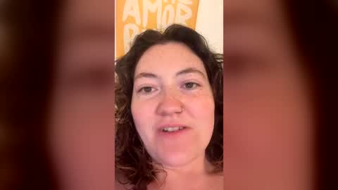 curliegirlee online show from June 27, 1:53 am