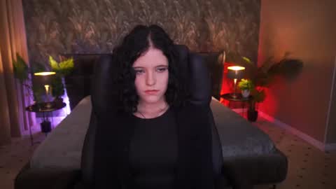 curly_cleo online show from July 27, 3:39 pm