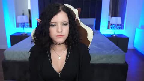 curly_cleo online show from August 7, 3:12 pm