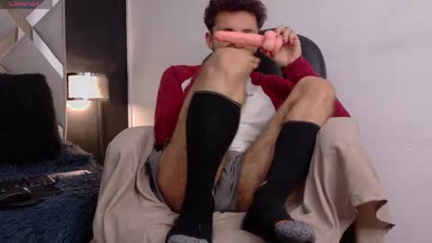 curly online show from May 11, 3:14 pm