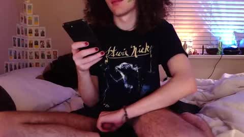 curly fries online show from March 20, 7:22 am
