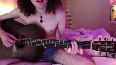 curly fries online show from March 30, 9:34 am