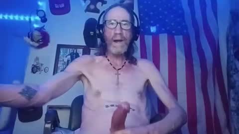 curtisbaldwin805 online show from April 11, 7:47 pm