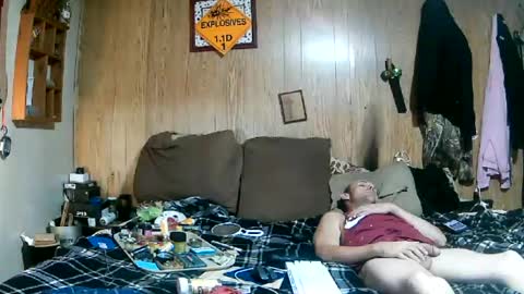 curtisrobert171 online show from June 17, 12:15 pm
