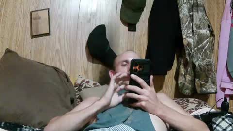 curtisrobert171 online show from June 25, 2:42 pm