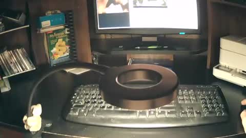curvelovetool online show from June 12, 2:40 am