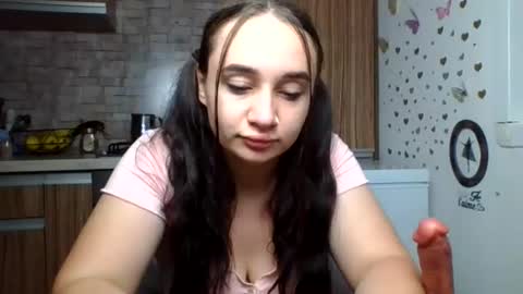 curvybombb online show from July 13, 8:14 pm