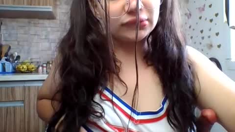 curvybombb online show from July 14, 3:58 pm