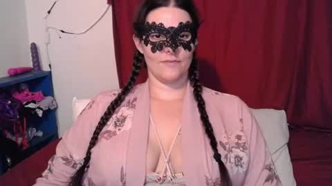 Celine Fawe online show from July 6, 8:01 pm