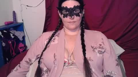 Celine Fawe online show from July 13, 6:03 pm