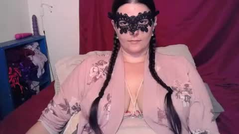 Celine Fawe online show from August 3, 8:16 pm