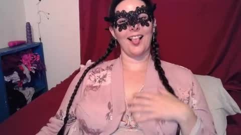 Celine Fawe online show from August 12, 9:06 pm
