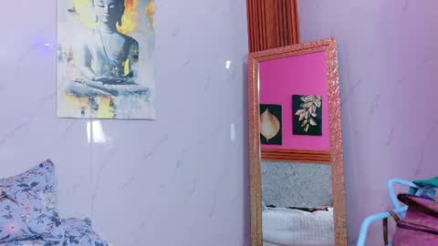 curvyhomebebe online show from August 6, 5:06 am