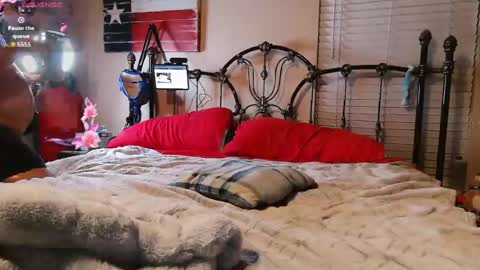 curvynurse69 online show from August 15, 1:42 am
