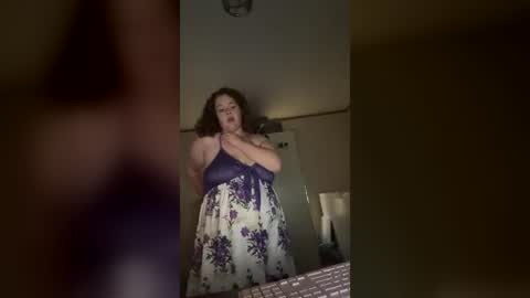 dahlia -kim online show from August 15, 12:36 am