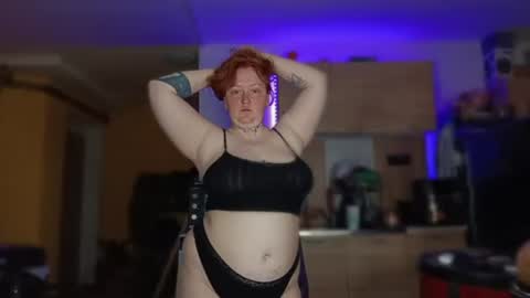CURVYSAKURA online show from August 5, 6:28 pm