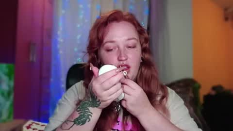 CURVYSAKURA online show from August 26, 1:35 am