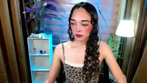 BBY CURLYHANNA online show from August 9, 12:17 pm