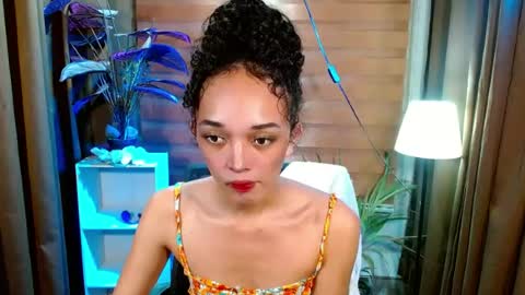 BBY CURLYHANNA online show from August 15, 5:50 pm