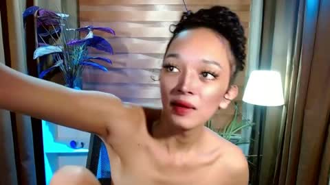 BBY CURLYHANNA online show from August 16, 12:42 pm