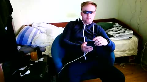 cute69696969 online show from April 26, 12:34 pm