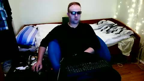 cute69696969 online show from May 2, 12:04 am