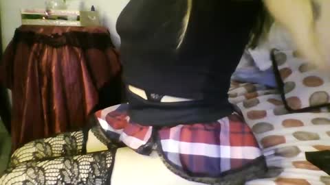 cute___hecate___ online show from July 17, 1:05 am