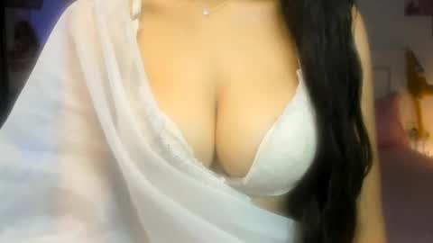 Alisha online show from August 7, 10:54 pm