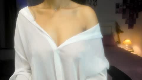 Alisha online show from August 9, 12:39 pm