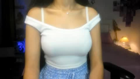 Alisha online show from August 10, 6:53 pm