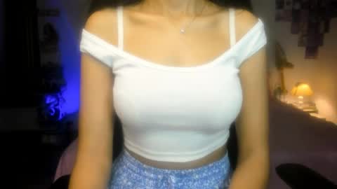 Alisha online show from August 10, 11:50 pm