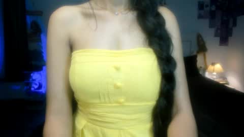 Alisha online show from August 18, 5:41 pm